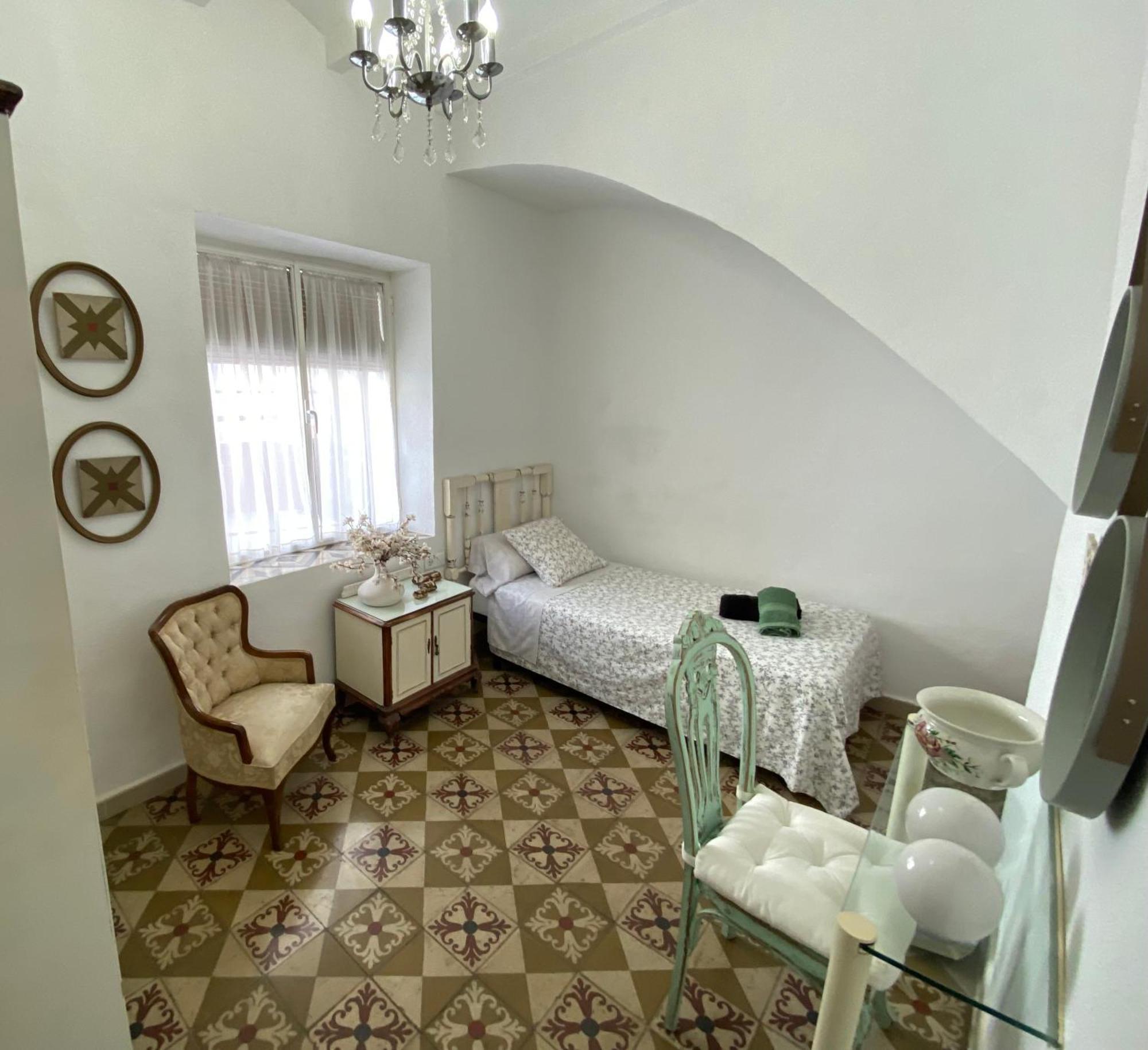 Villa Tutu Llar Us Turistic Amposta Exterior foto